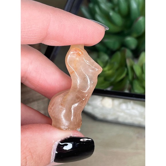 Mini Goddess body carving / sculpture crystal - Picture 7 of 10